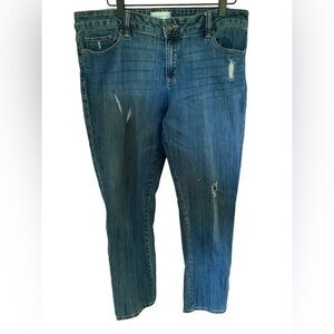 Liz Claiborne women’s blue distressed mid-rise boyfriend jeans